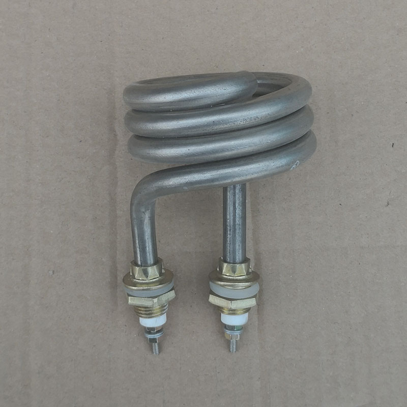 電熱管13