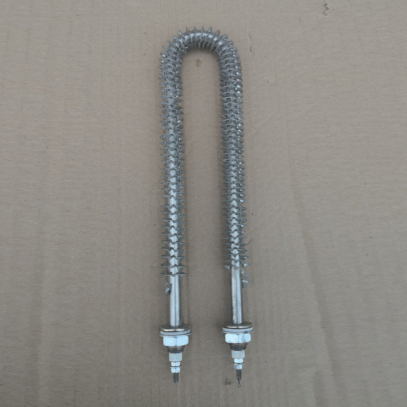 電熱管14